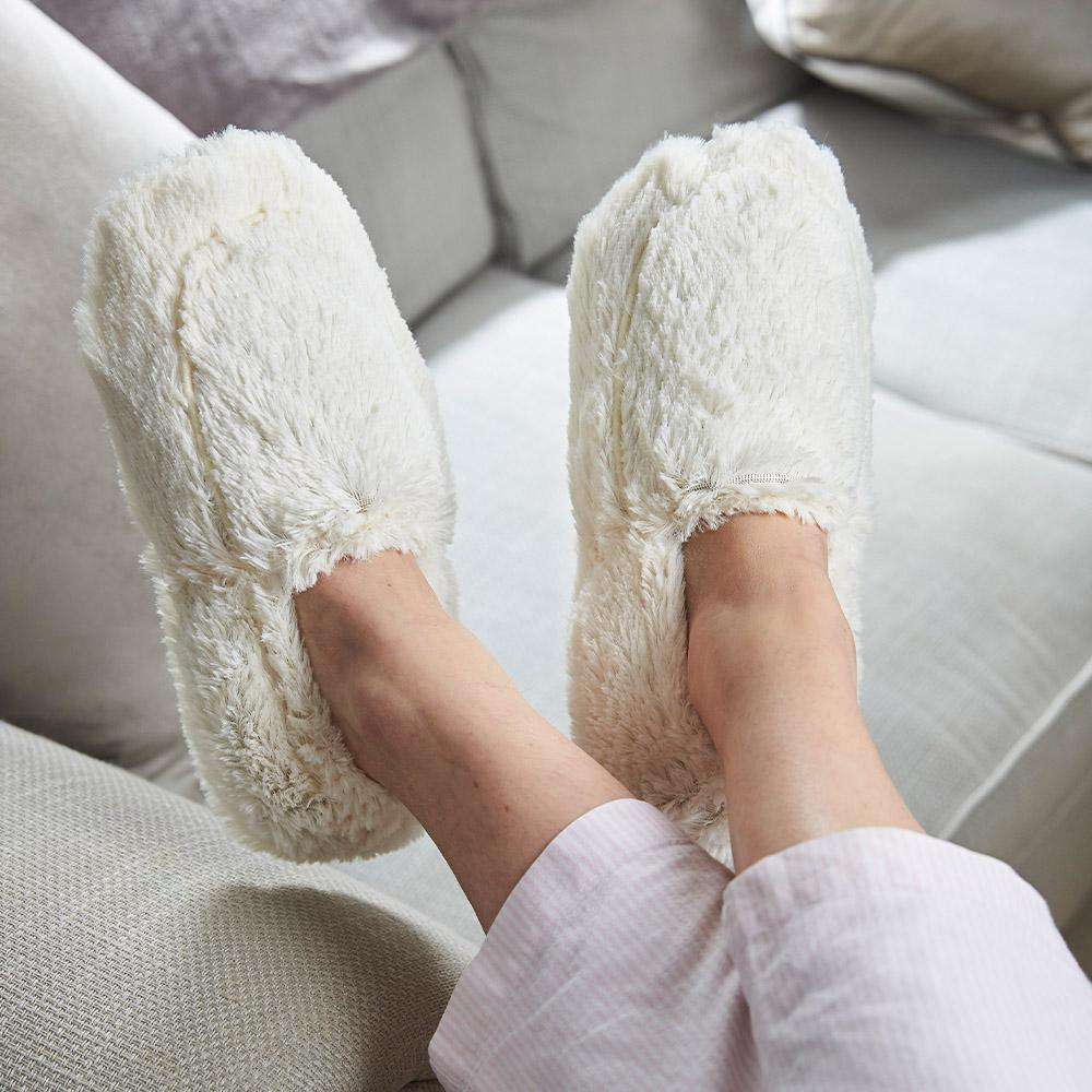 cream-Fivira-slippers