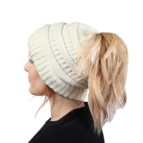 crochet-ponytail-beanie